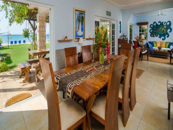 Jamaica Home 960836