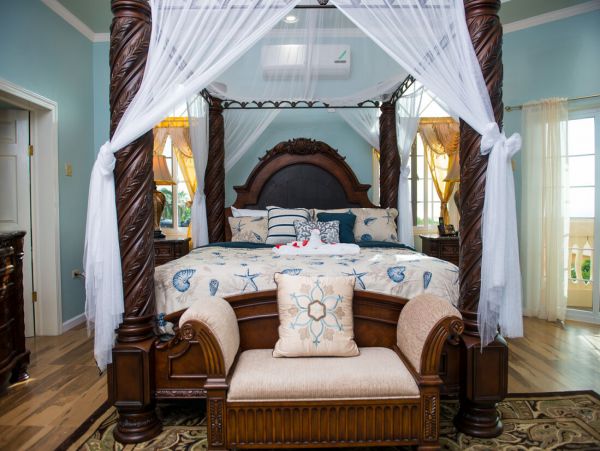 Jamaica Home 960837