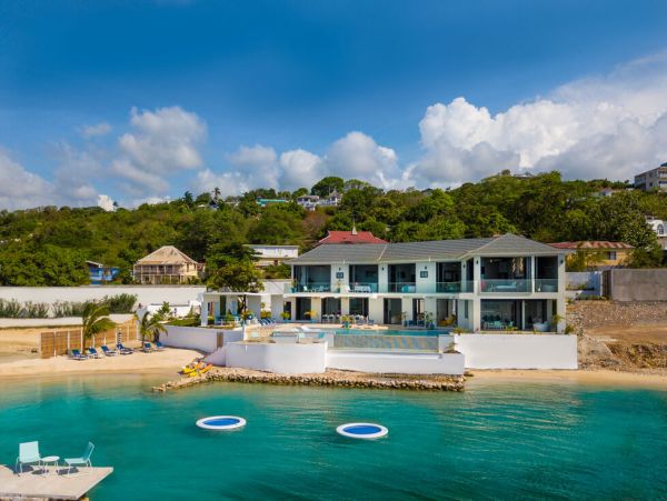 Jamaica Home 960839