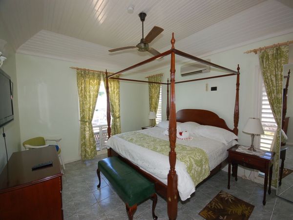Jamaica Home 960842