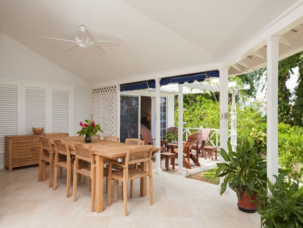Jamaica Home 960844