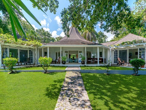 Jamaica Home 960844