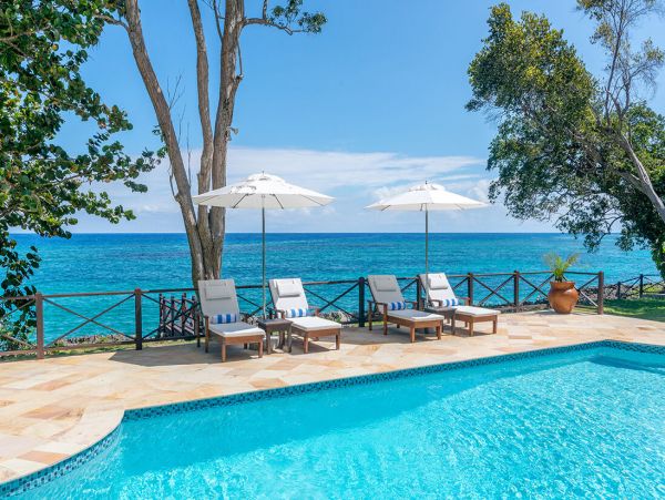Jamaica Home 960844