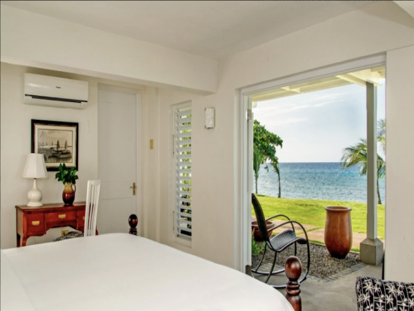Jamaica Home 960846