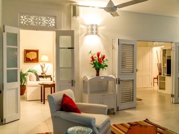 Jamaica Home 960846