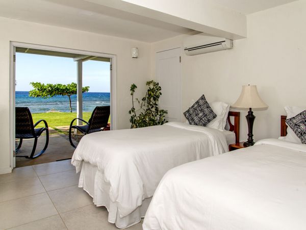 Jamaica Home 960846