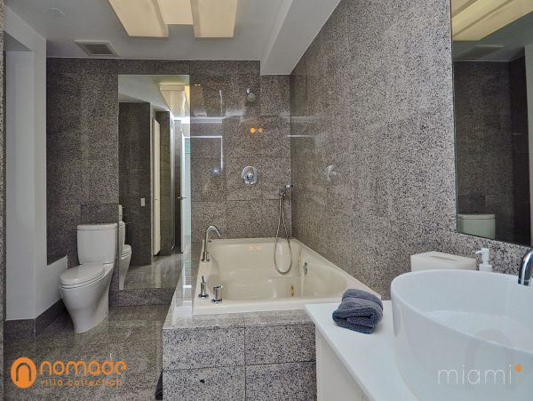 Miami Beach Home 960854