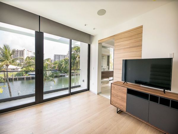 Presenting this Luxury Miami Home Away From Home