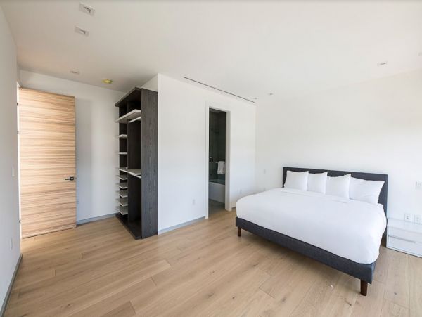 Presenting this Luxury Miami Home Away From Home
