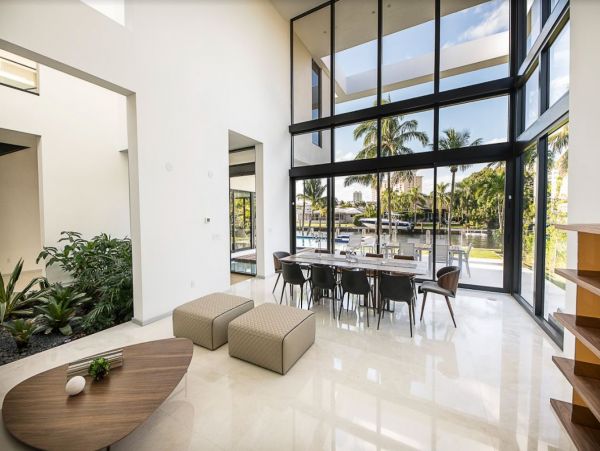 Presenting this Luxury Miami Home Away From Home