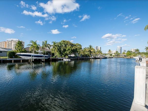 Presenting this Luxury Miami Home Away From Home