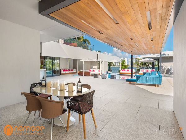 Miami Beach Home 960864