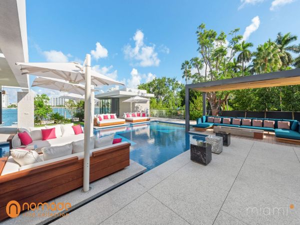 Miami Beach Home 960864