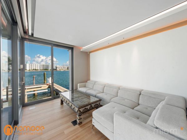 Miami Beach Home 960864