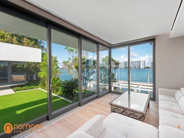 Miami Beach Home 960864