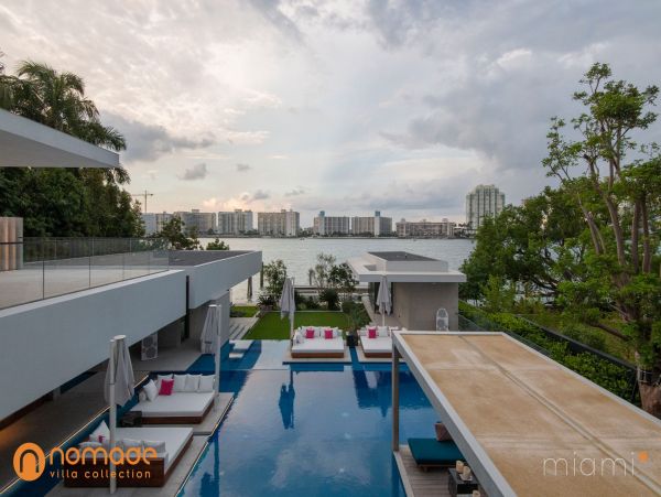 Miami Beach Home 960864