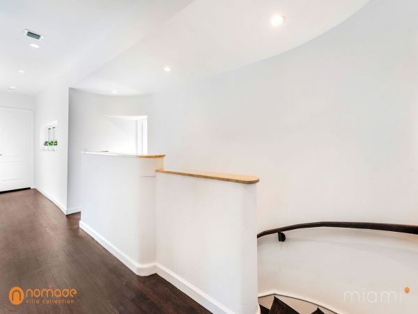 Miami Beach Home 960866