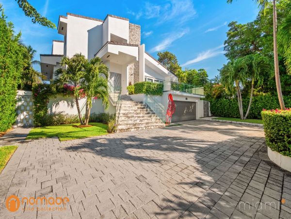 Miami Beach Home 960870