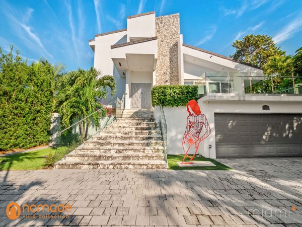 Miami Beach Home 960870
