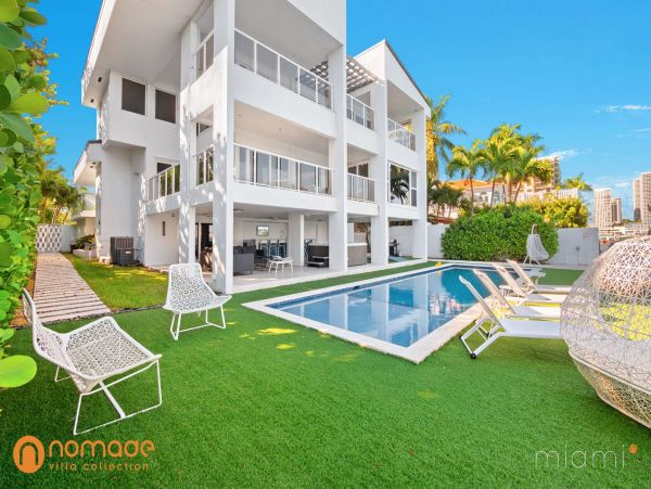 Miami Beach Home 960870