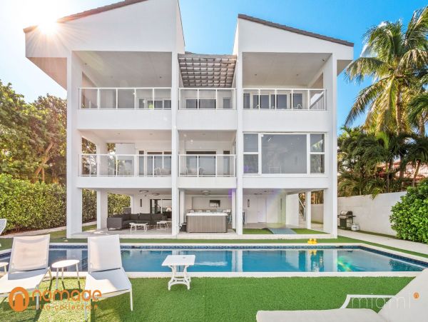 Miami Beach Home 960870