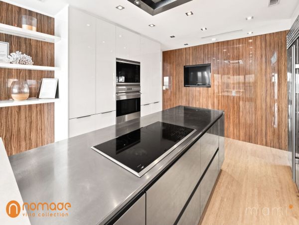 Miami Beach Home 960870