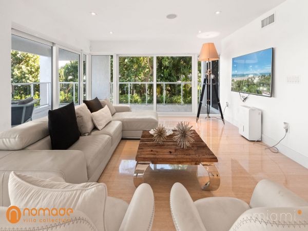 Miami Beach Home 960870