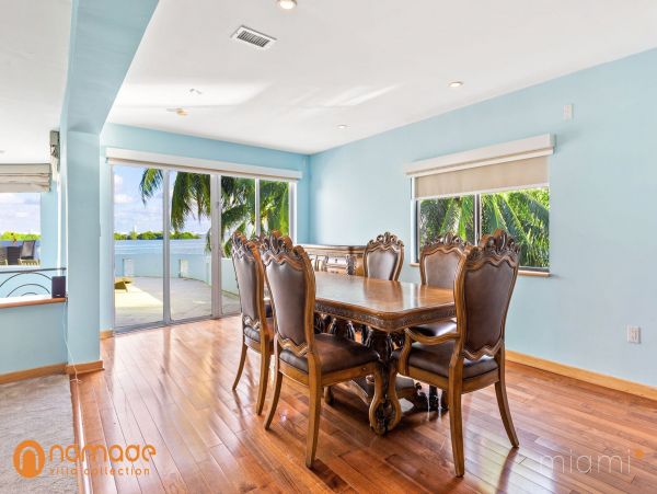 Miami Beach Home 960871