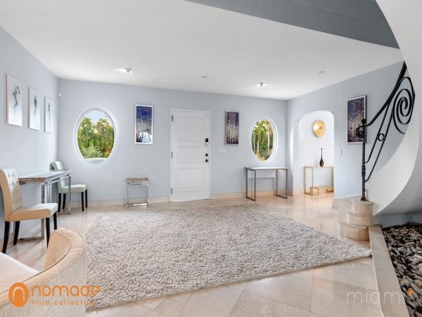 Miami Beach Home 960871