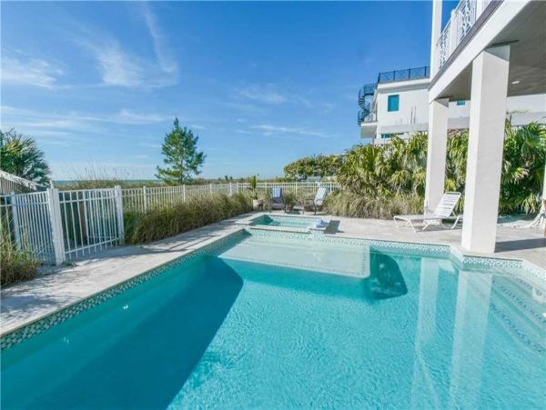 Gulf Views Bradenton Beach Vacation Home Six Bedroom