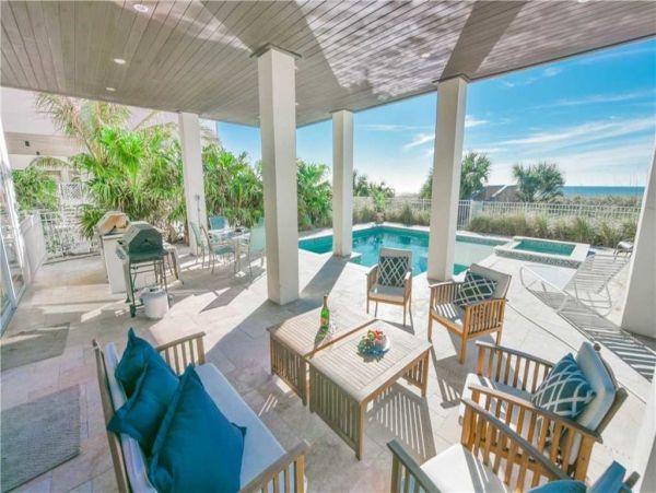 Gulf Views Bradenton Beach Vacation Home Six Bedroom