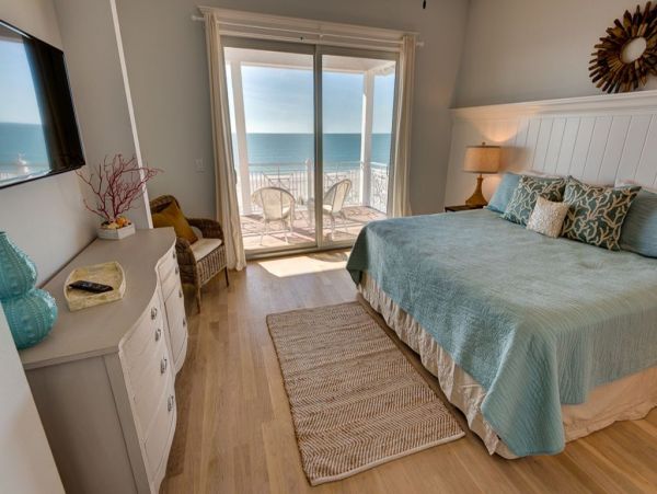 Gulf Views Bradenton Beach Vacation Home Six Bedroom