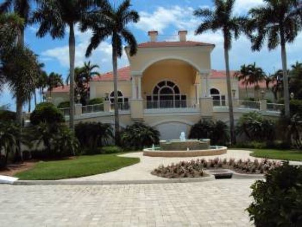 Naples Condo 960883