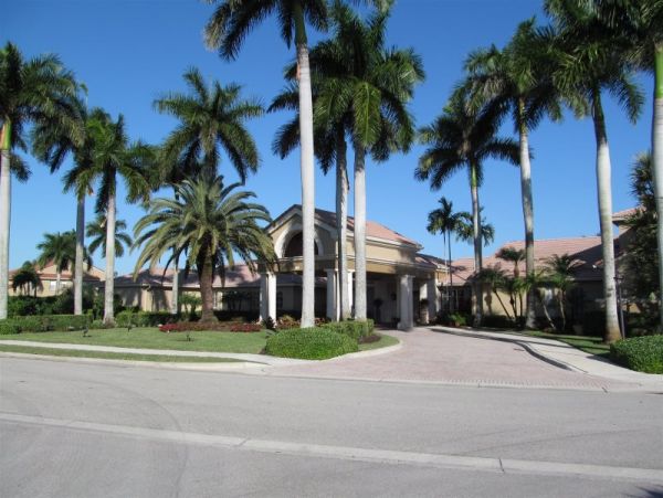Naples Condo 960892