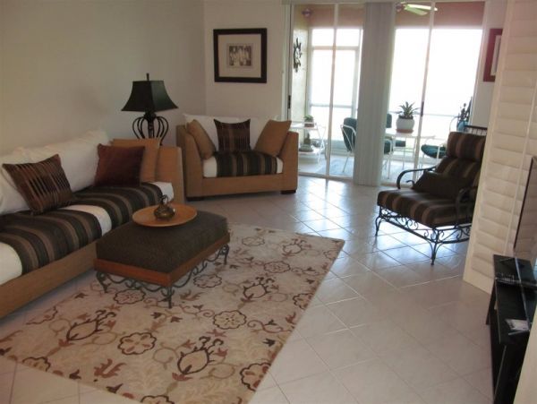 Naples Condo 960892
