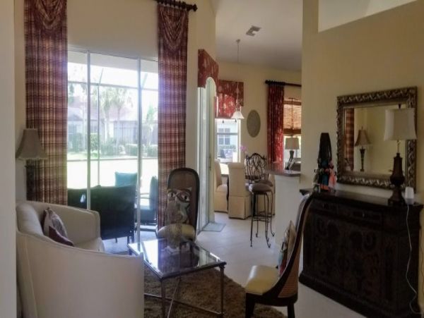 Naples Home 960896