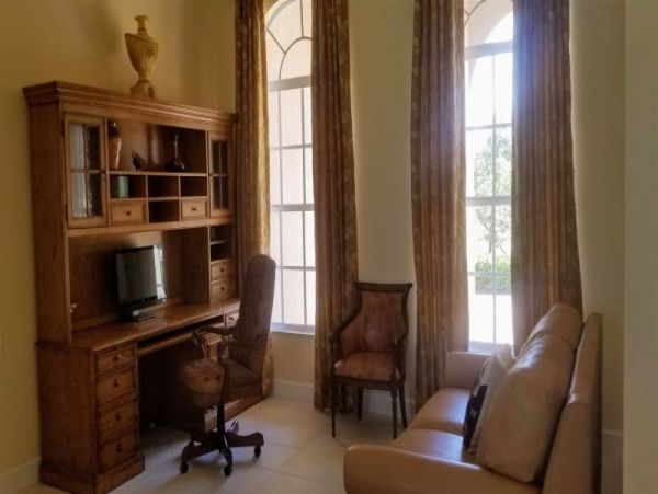 Naples Home 960896