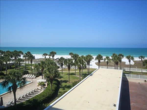 Siesta Key Vacation Condo Sleeps 5 Guests