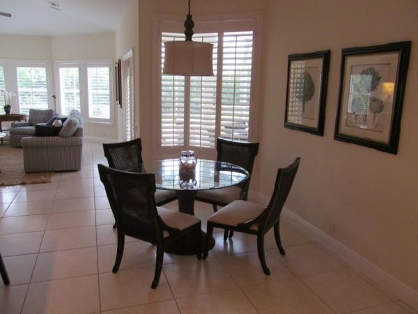 Olde Naples sleeps 10! Private community