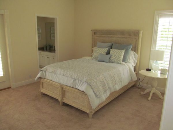 Olde Naples sleeps 10! Private community