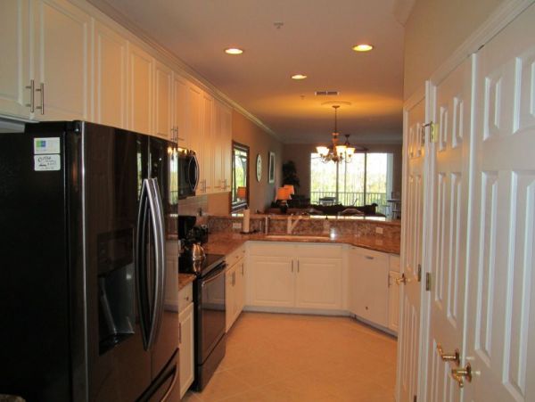 Naples Condo 960912