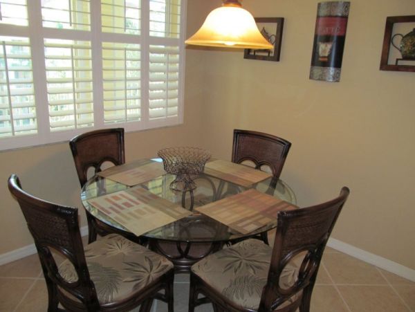 Naples Condo 960912