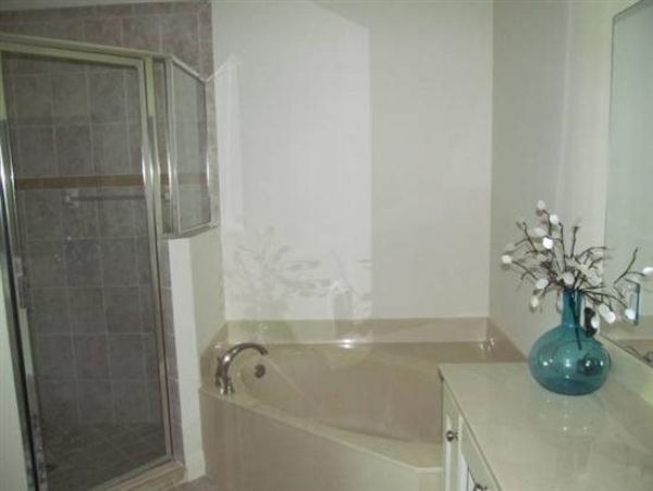 Naples Vacation Home Sleeps 6 Guests