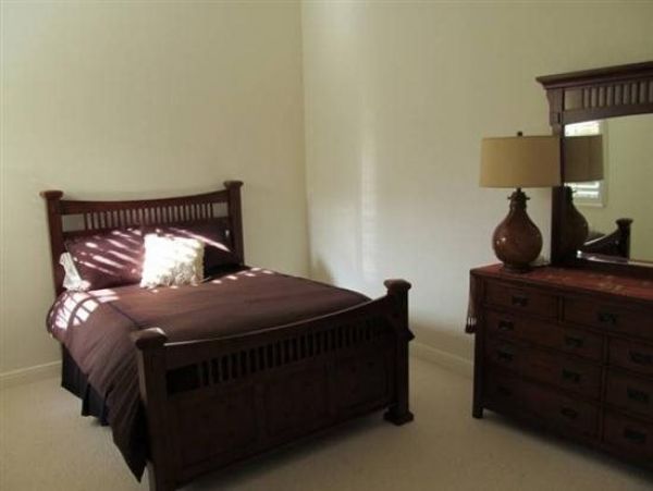 Naples Vacation Home Sleeps 6 Guests
