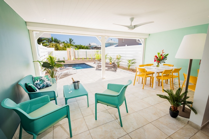 Martinique Home 960926