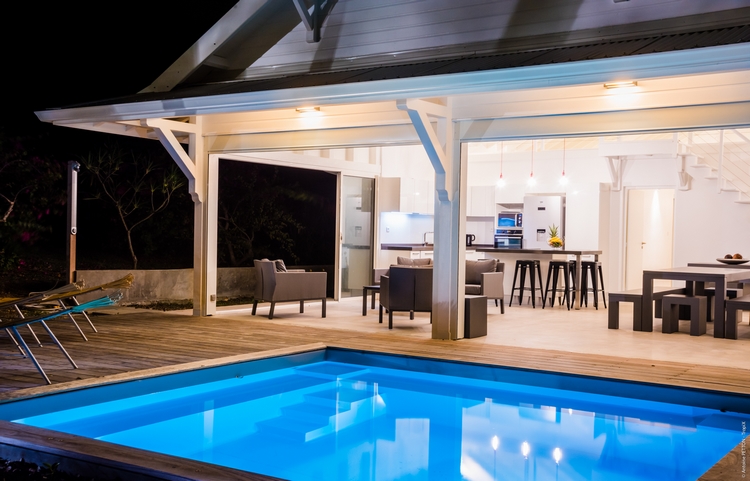 Martinique Home 960930