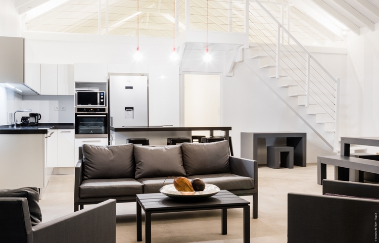 Martinique Home 960930
