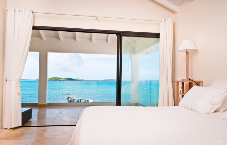 Martinique Home 960935