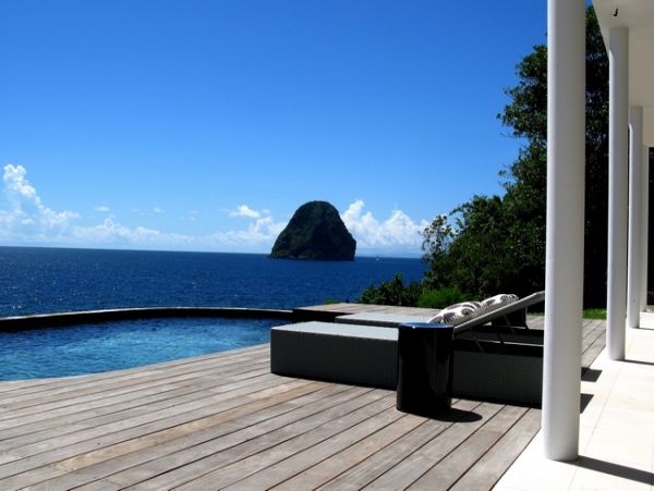 Martinique Home 960936