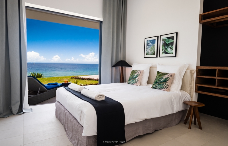 Martinique Home 960936